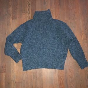 Zara Sweater, oversized and warm
